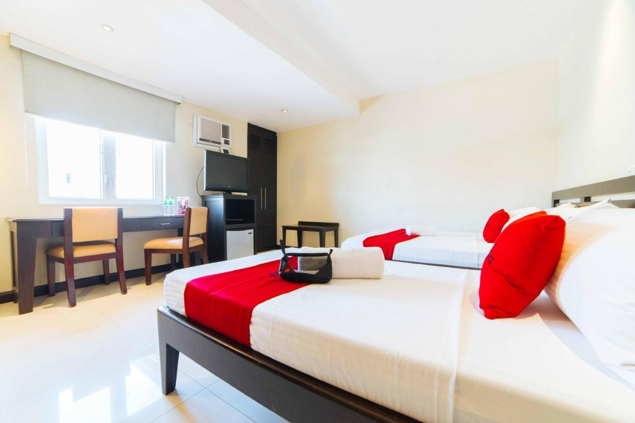 Reddoorz Plus Near Naia Expressway Pasay Bagian luar foto